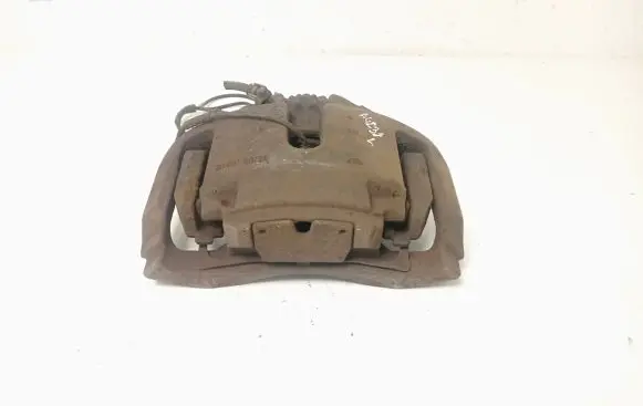 BMW 5 GT F07 Front brake caliper 6786817
