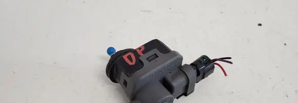 Nissan Qashqai Headlight level adjustment motor 7700420737