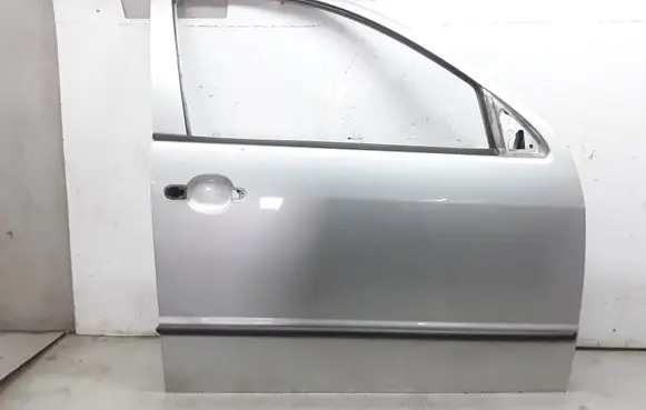 Skoda Fabia Mk1 (6Y) Front door