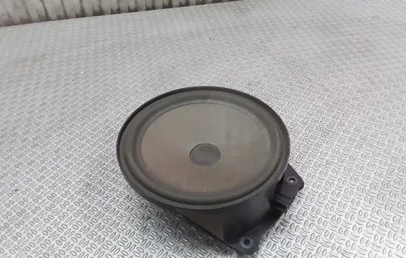 Audi A2 Front door speaker 8Z0035411