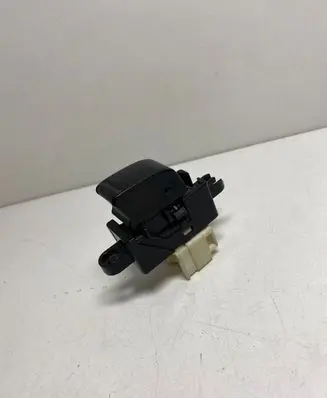 Nissan Almera Tino Electric window control switch