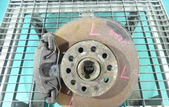 Volkswagen Scirocco Front wheel hub spindle knuckle IMPRK1215215
