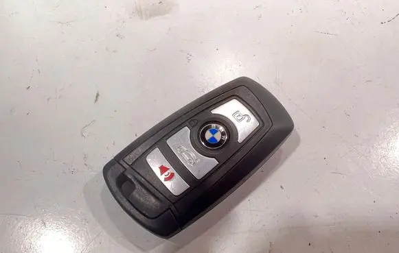 BMW 5 F10 F11 Ignition key/card 