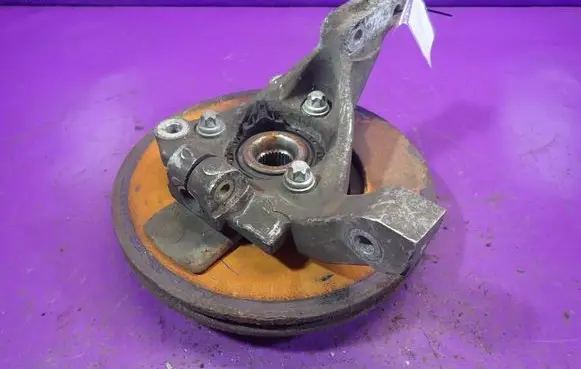 Opel Vectra C Front wheel hub spindle knuckle