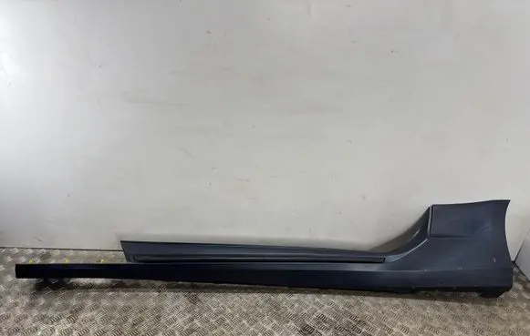 Chevrolet Camaro Sill 23160299 23399023 23212903