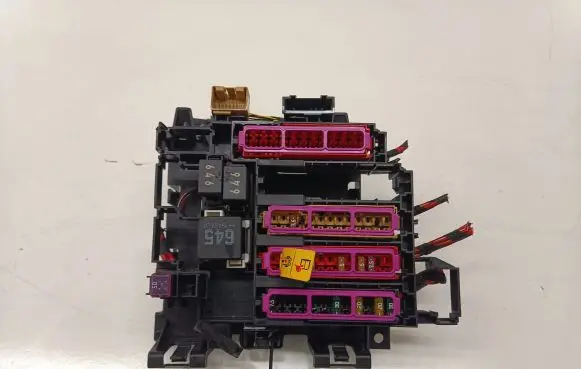 Audi Q5 SQ5 Fuse module 80A907368 80A971845
