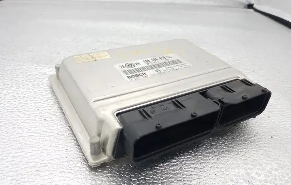 Audi A6 S6 C5 4B Engine control unit/module ECU 4B0906018CL 0261207323