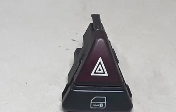 Mercedes-Benz A W168 Hazard light switch 1688206710