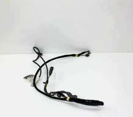 Windshield washer spray nozzle