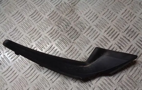 Toyota Aygo AB40 Windshield trim 538660H050