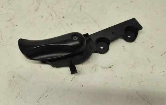 BMW 5 E60 E61 Engine bonnet (hood) release handle 7052579 22339910