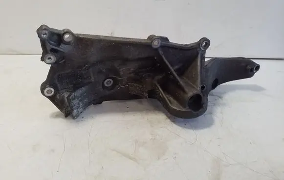 Ford Galaxy Generator/alternator bracket DS7Q8D611AH