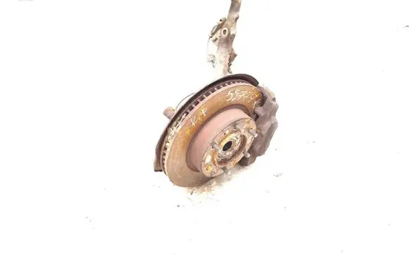 Toyota Hilux (AN10, AN20, AN30) Front wheel hub