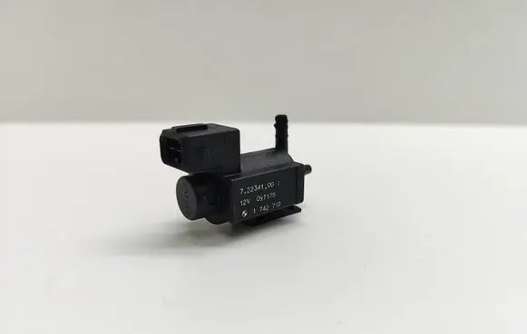 BMW 5 E60 E61 Turbo solenoid valve 722341 72234100 09T175