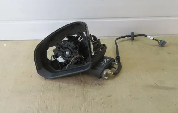 Volvo XC40 Front door wing mirror part 31442775