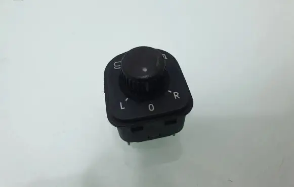 Volkswagen PASSAT B6 Wing mirror switch 1K0959565J