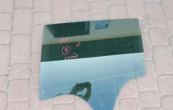 Opel Astra K Sliding door window/glass 