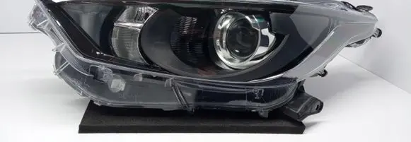 Toyota Yaris XP210 Headlight/headlamp