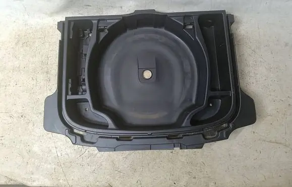 Volvo C30 Spare wheel section trim ETRBA