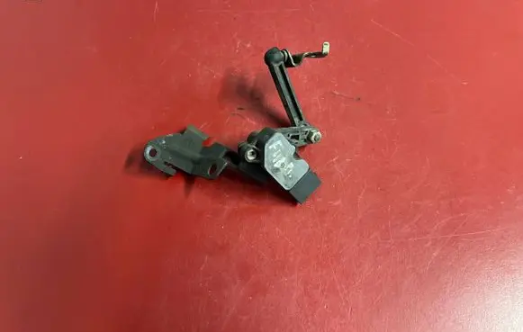 BMW X1 F48 F49 Headlight/headlamp level sensor 6870200