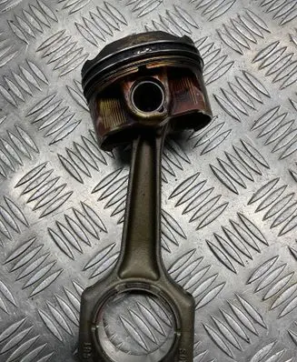 BMW 4 F36 Gran coupe Piston with connecting rod 8697733