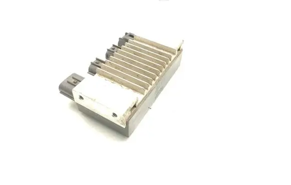 Toyota Hilux (AN10, AN20, AN30) Glow plug pre-heat relay 28551-30010 132700-0010