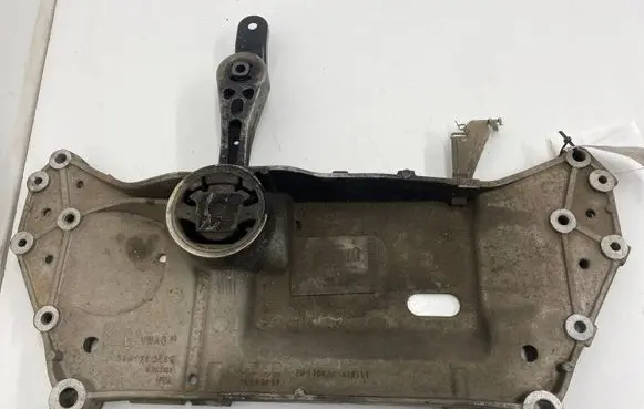 Volkswagen Touran I Front subframe 1K0199369G 1K0199369