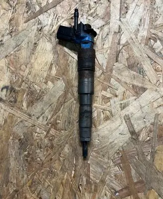 BMW X3 E83 Fuel injector 7792721 8I8V4SG