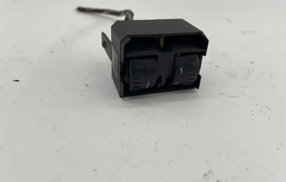 Volkswagen Caddy Headlight level height control switch 2K0941333A
