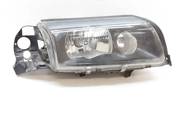 Volvo S80 Headlight/headlamp