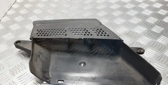 Audi A5 Sportback 8TA Air intake duct part 8K0129618E