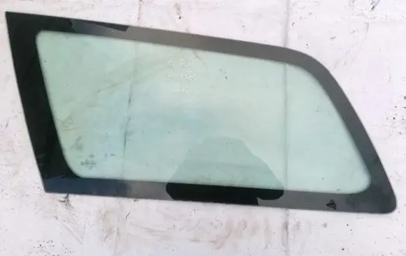 Ford Focus Rear side window