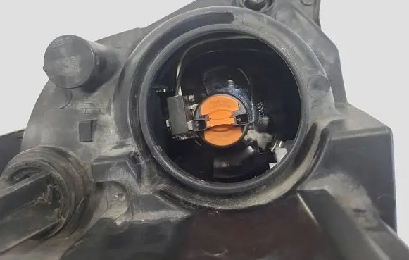 Volkswagen Amarok Headlight/headlamp