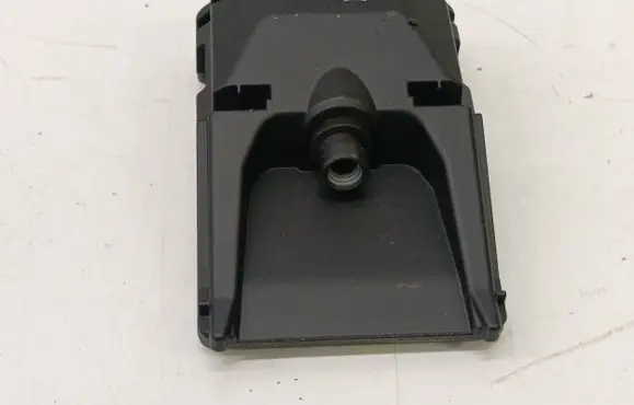 Opel Crossland X Windshield/windscreen camera 9826178580