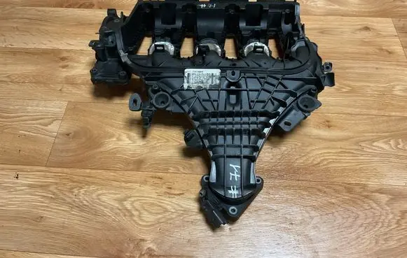 Ford Mondeo MK IV Intake manifold 9671434580