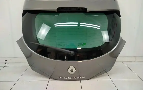 Renault Megane III Tailgate/trunk/boot lid 