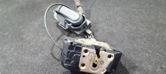 Nissan Micra Rear door lock