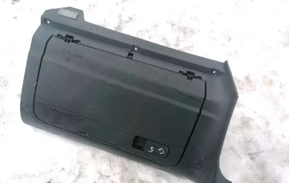 Volkswagen Golf V Glove box 1K1857290 P0101120
