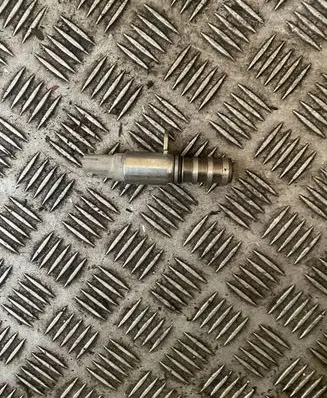 Ford Fiesta Camshaft speed sensor HX7G6B297AA
