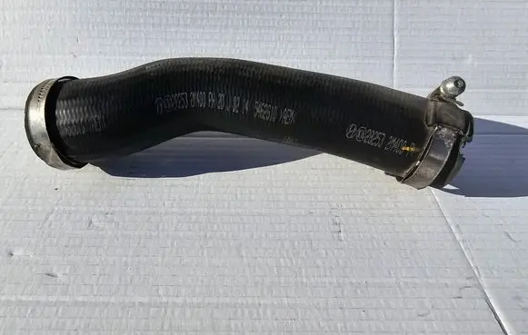 Hyundai Tucson IV NX4 Intercooler hose/pipe 252532M400