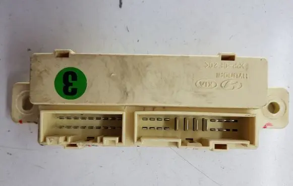 Hyundai i40 Door central lock control unit/module 919402H130