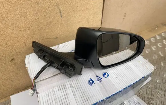 Toyota C-HR I Front door electric wing mirror E11048540 4021000668