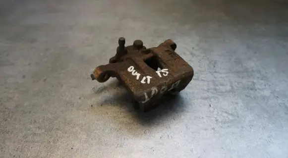 Mitsubishi Outlander Rear brake caliper