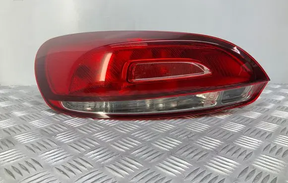 Volkswagen Scirocco Rear/tail lights 1K8945095M