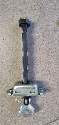 Toyota C-HR I Rear door check strap stopper