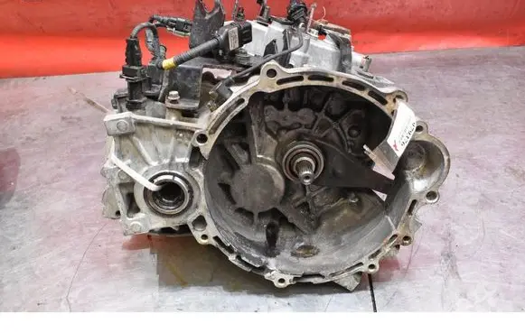 KIA Cerato Manual 6 speed gearbox P51767