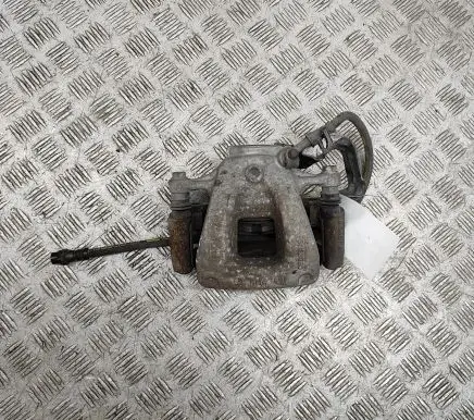 BMW i3 Front brake caliper 6860270