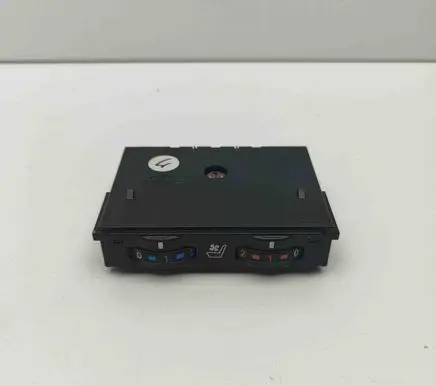Lexus IS 220D-250-350 Seat heating switch 8475130180