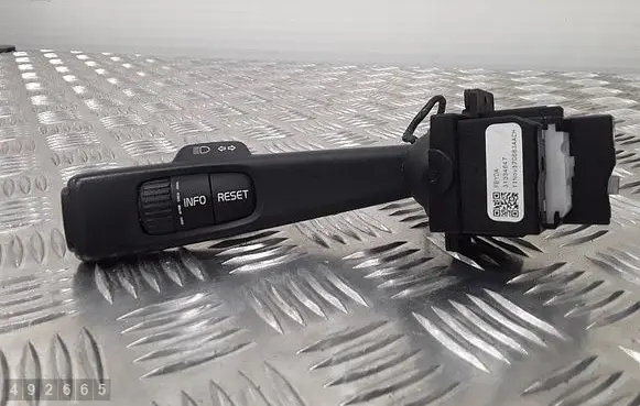 Volvo S60 Light switch 31334647