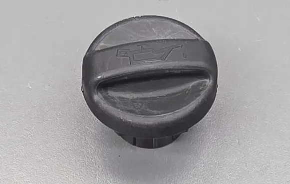 Citroen DS5 Oil filler cap